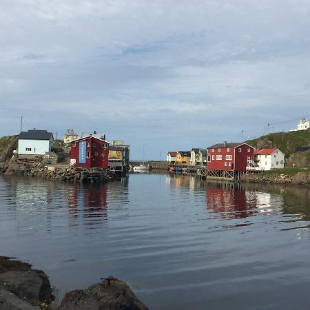 Отель Nyksundrom, Nyksund Экстерьер фото